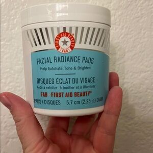 NEW First Aid Beauty Facial Radiance Pads